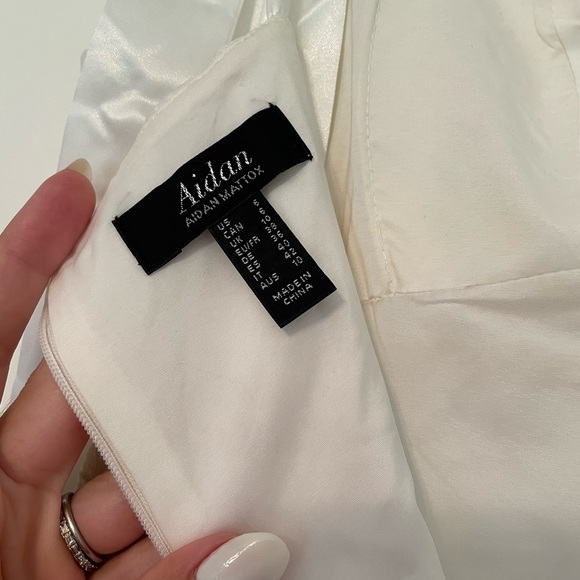 Lace bustier rehearsal dinner midi dress - Picture 7 of 10